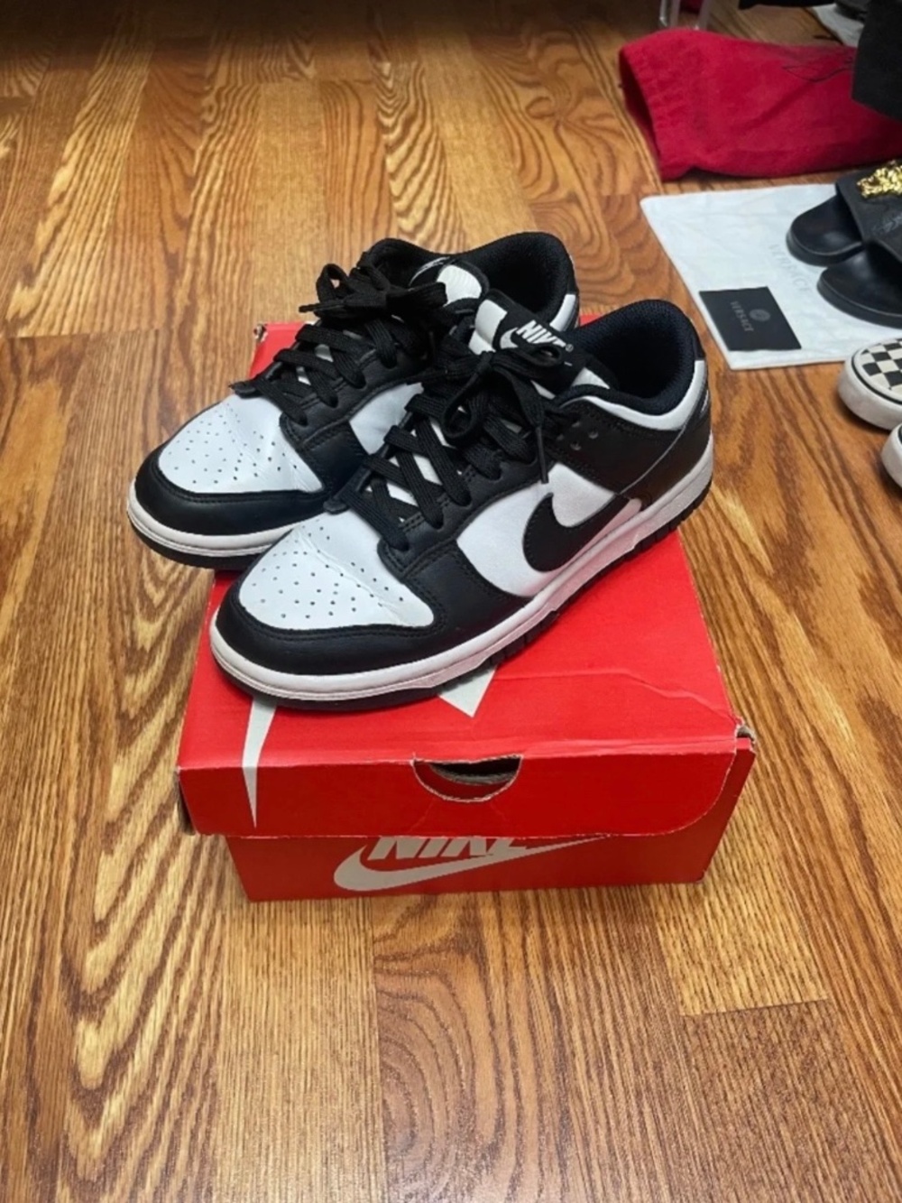 Nike Panda Dunks Low Size 6